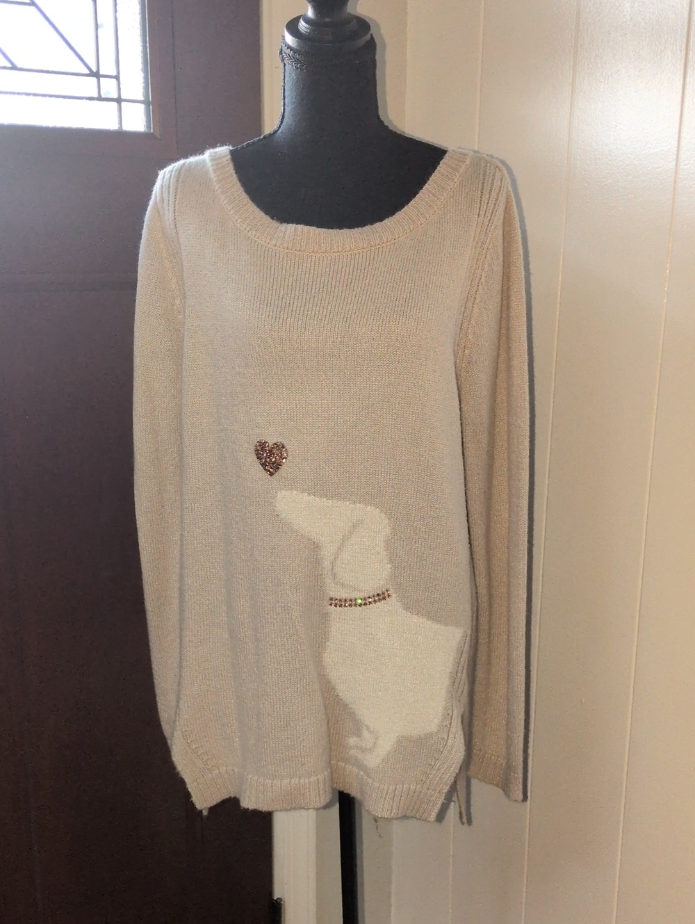 LC Lauren Conrad Cream Sweater with Dog Motif and Heart Accent Size L